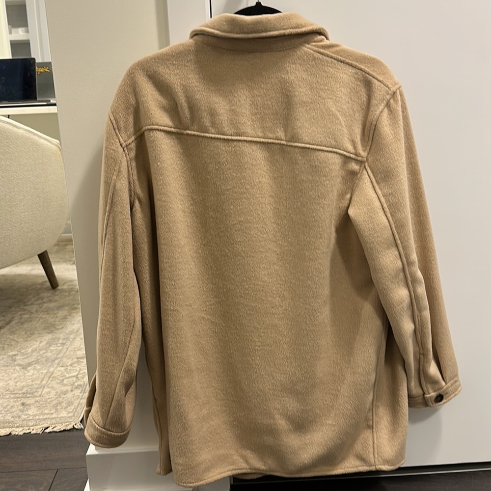 H&M Beige Shacket - Picture 2 of 3